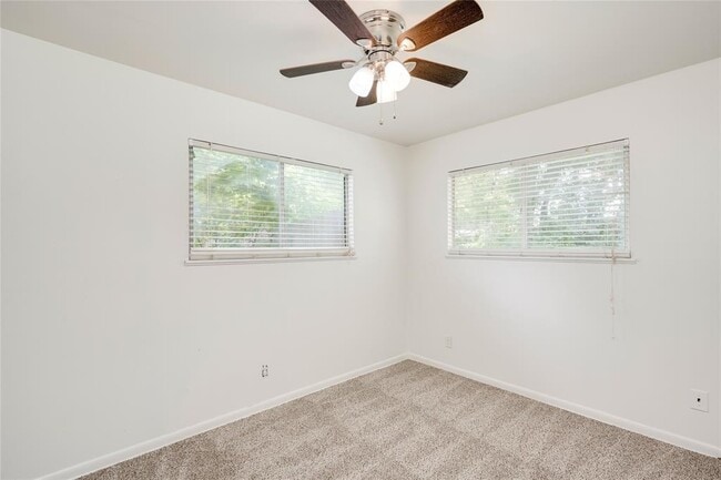 809 Neans Dr in Austin, TX - Building Photo - Building Photo