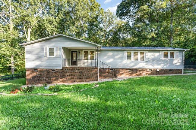 4301 Eagle Chase Dr in Charlotte, NC - Building Photo - Building Photo