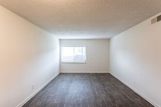 Cityvue @5101 in Nashville, TN - Building Photo - Interior Photo