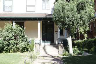 1401 Gaylord St in Denver, CO - Building Photo - Building Photo