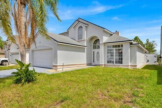 642 Riggs Cir in Davenport, FL - Building Photo - Building Photo
