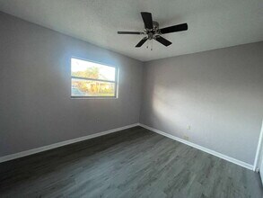 493 Las Palmas Cir in Avon Park, FL - Building Photo - Building Photo