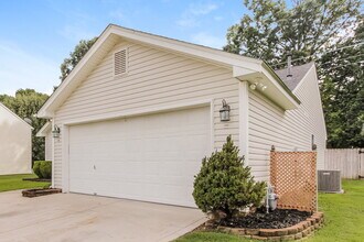4733 Aldersbrook Dr in Monroe, NC - Building Photo - Building Photo