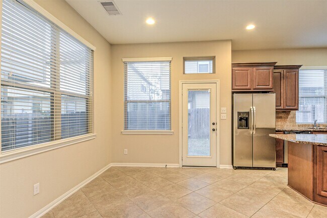 19 Cheswood Manor Court in The Woodlands, TX - Building Photo - Building Photo