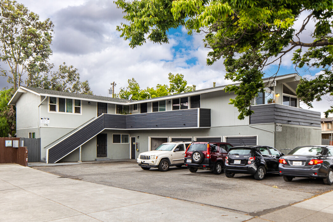 175 Alexander Ave in San Jose, CA - Foto de edificio