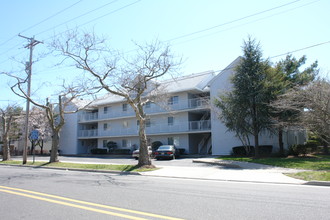 402 6th Ave in Asbury Park, NJ - Building Photo - Building Photo