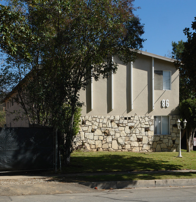 86 N Craig Ave in Pasadena, CA - Building Photo - Building Photo