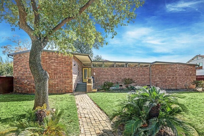 property at 12903 Figaro Dr