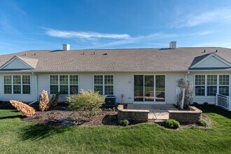 13032 Briargate Dr in Huntley, IL - Building Photo - Building Photo