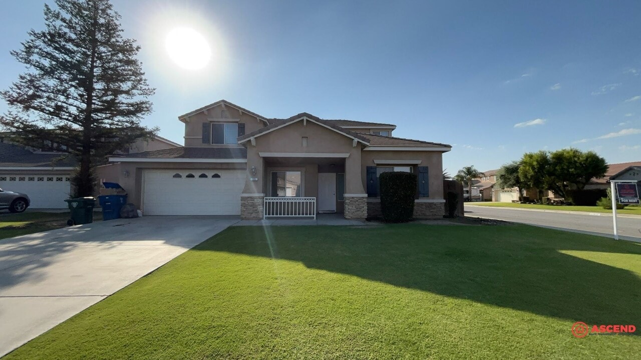 23 Ulysses Ct in Bakersfield, CA - Building Photo