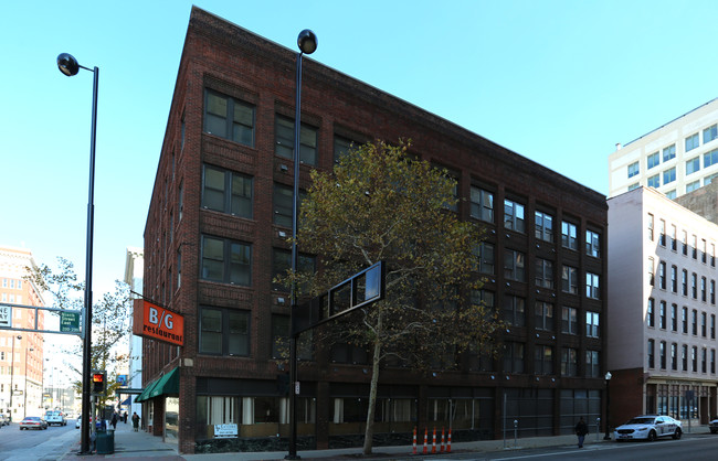 The Schwartz Loft Apartments in Cincinnati, OH - Building Photo - Building Photo