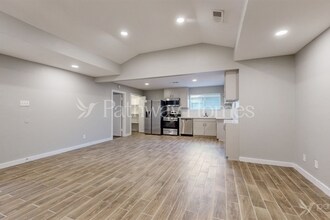 3914 Winston Dr in Denton, TX - Building Photo - Building Photo