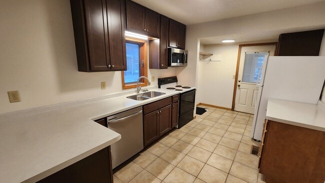 property at 1400 Pine St