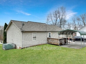 130 Sherron Dr in Dickson, TN - Building Photo - Building Photo