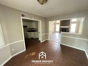 4440 Castle Heights Dr in Memphis, TN - Building Photo - Building Photo