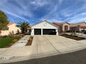 679 Scenic Tierra Ln in Henderson, NV - Building Photo