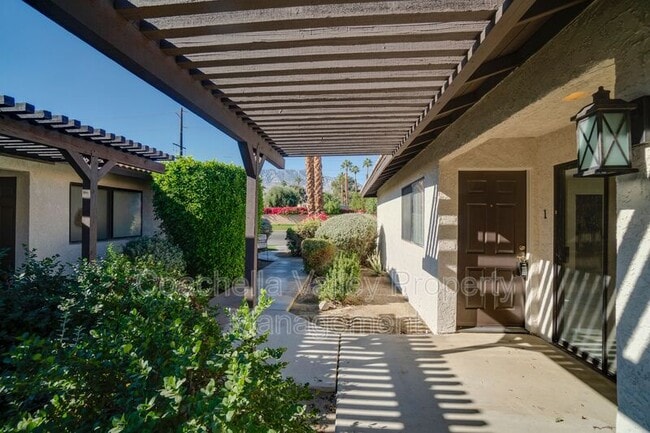 28880 Landau Blvd in Cathedral City, CA - Building Photo - Building Photo