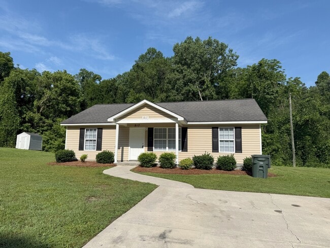 property at 817 N Avon St