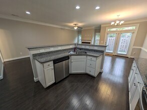 884 Silver Leaf Dr in Winston-Salem, NC - Building Photo - Building Photo