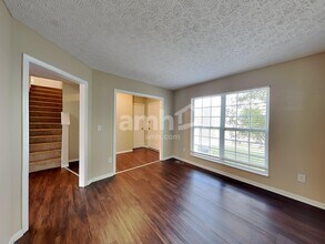 512 Longview St in Pickerington, OH - Building Photo - Building Photo