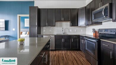 21201 Emerald Mist Pkwy in Spring, TX - Foto de edificio - Building Photo