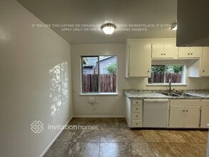 2222 Babette Way in Sacramento, CA - Building Photo - Building Photo