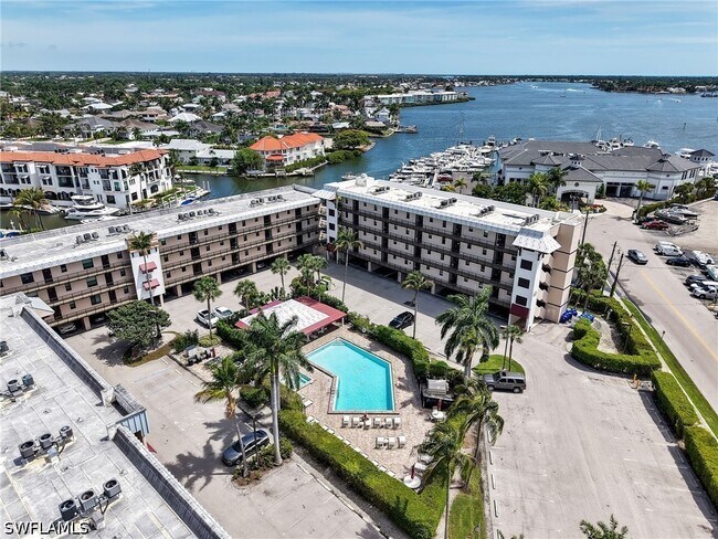 property at 801 River Point Dr