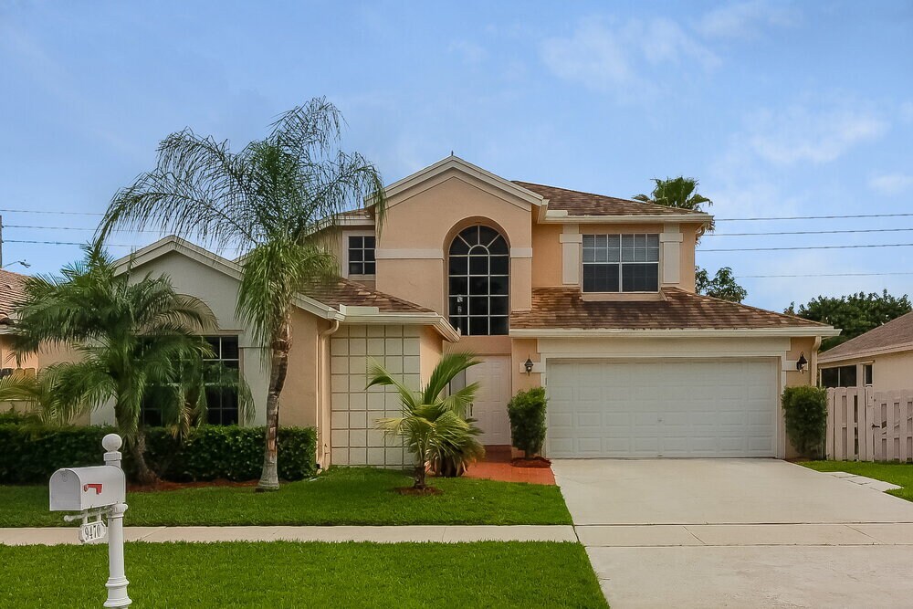 9470 Aegean Dr in Boca Raton, FL - Building Photo