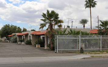 435-437 W Miracle Mile in Tucson, AZ - Foto de edificio - Building Photo