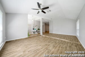 13511 Thessaly in Universal City, TX - Building Photo - Building Photo