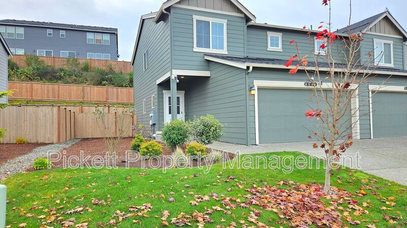 6540 Yorktown Pl NE in Bremerton, WA - Building Photo