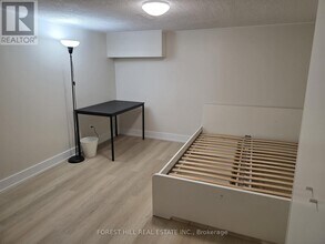 273 Silver Springs Blvd in Toronto, ON - Building Photo - Building Photo