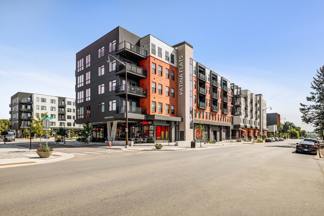 Patina Flats at the Foundry Apartments in Loveland, CO - Foto de edificio