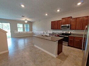 8090 Rolling Shell Trail in Wesley Chapel, FL - Building Photo - Building Photo
