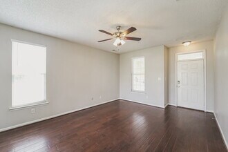 13965 Dingess Rd in Charlotte, NC - Building Photo - Building Photo