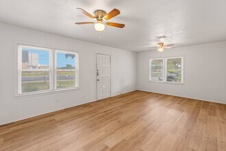 1500 J J Flewellen Rd in Waco, TX - Building Photo - Building Photo