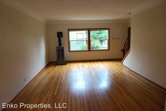 2025 SE Caruthers St-Unit -#15 in Portland, OR - Building Photo - Building Photo