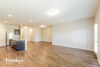 296 W Powell Dr in Queen Creek, AZ - Foto de edificio - Building Photo