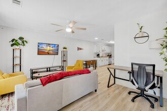 836 Richmond St in Tallahassee, FL - Building Photo - Building Photo
