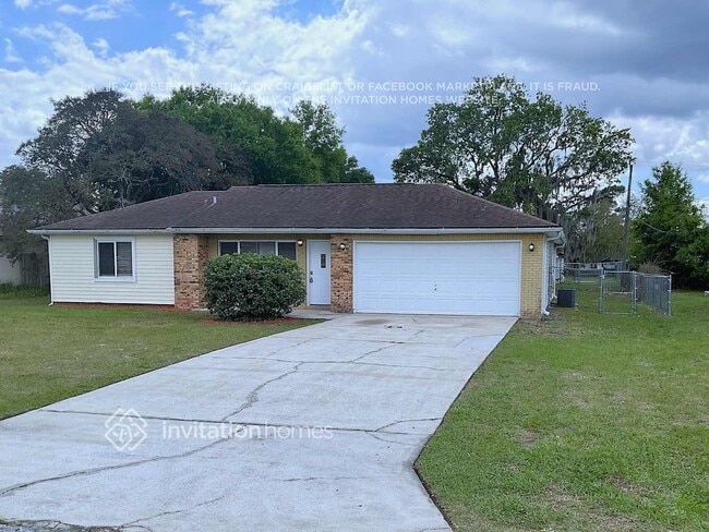 3196 Sky St in Deltona, FL - Foto de edificio - Building Photo