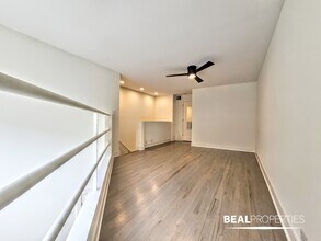 954 W Grace St in Chicago, IL - Building Photo - Building Photo