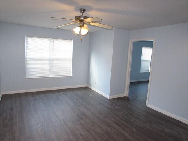1600 Stonehaven Cir in Cartersville, GA - Building Photo - Building Photo