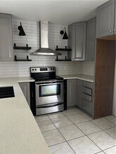 2010 Snowbird Dr in Harvey, LA - Building Photo - Building Photo