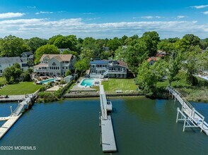 74 Seneca Pl in Oceanport, NJ - Building Photo - Building Photo