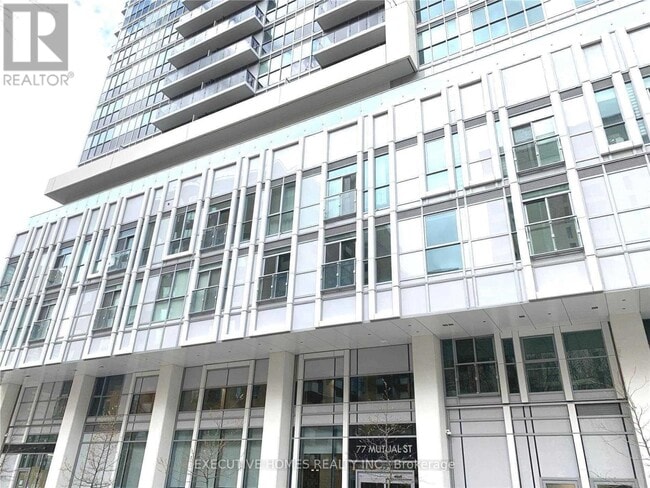 77 Mutual St in Toronto, ON - Building Photo - Building Photo