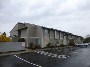 829 Reed St in Sedro Woolley, WA - Building Photo - Building Photo