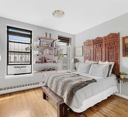 property at 521 W 135th St