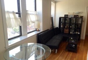 42 Beach, Unit 7D in Boston, MA - Building Photo