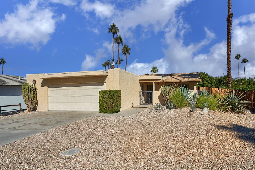 72754 Pitahaya St in Palm Desert, CA - Building Photo