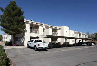 Moana, LLC in Henderson, NV - Foto de edificio - Building Photo